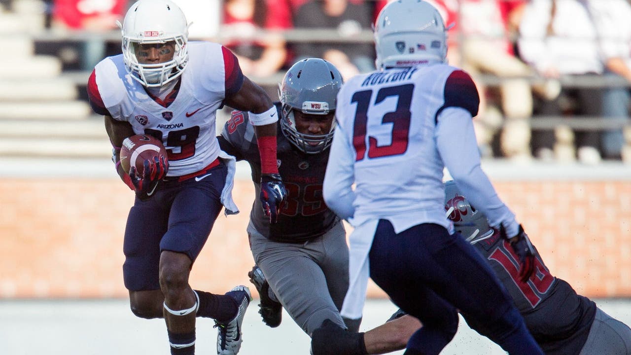 Arizona thumps Washington St. behind total team effort